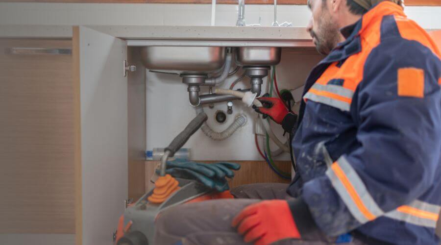 Professional slab leak plumber services in Petty, TX